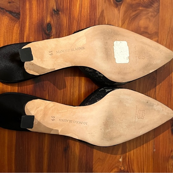 Vintage Manolo Blahnik Black Lace Kitten Heels - Picture 5 of 12